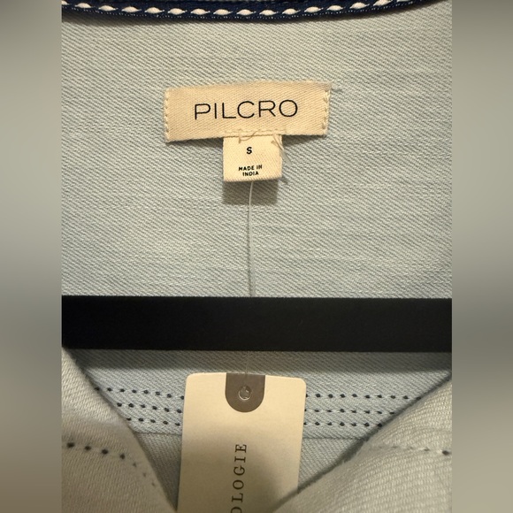 Anthropologie Pilcro Buttondown Patch Shirt | Light Denim | Small | NWT - Picture 6 of 7